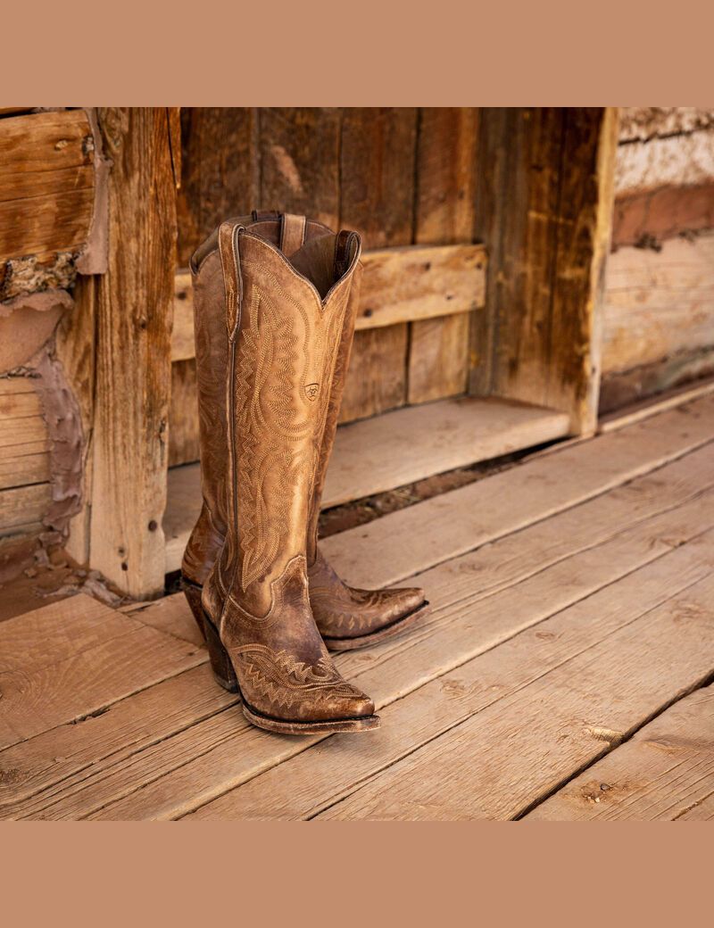 Ariat Casanova Western Boot Naturally Distressed Brown | QAZXCV-619