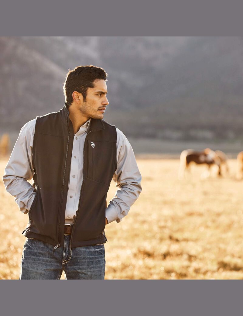 Ariat Logo 2.0 Softshell Vest Black | MXJBUQ-065