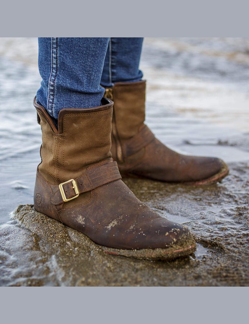 Ariat Savannah Waterproof Boot Chocolate/Willow | VRTLHJ-894