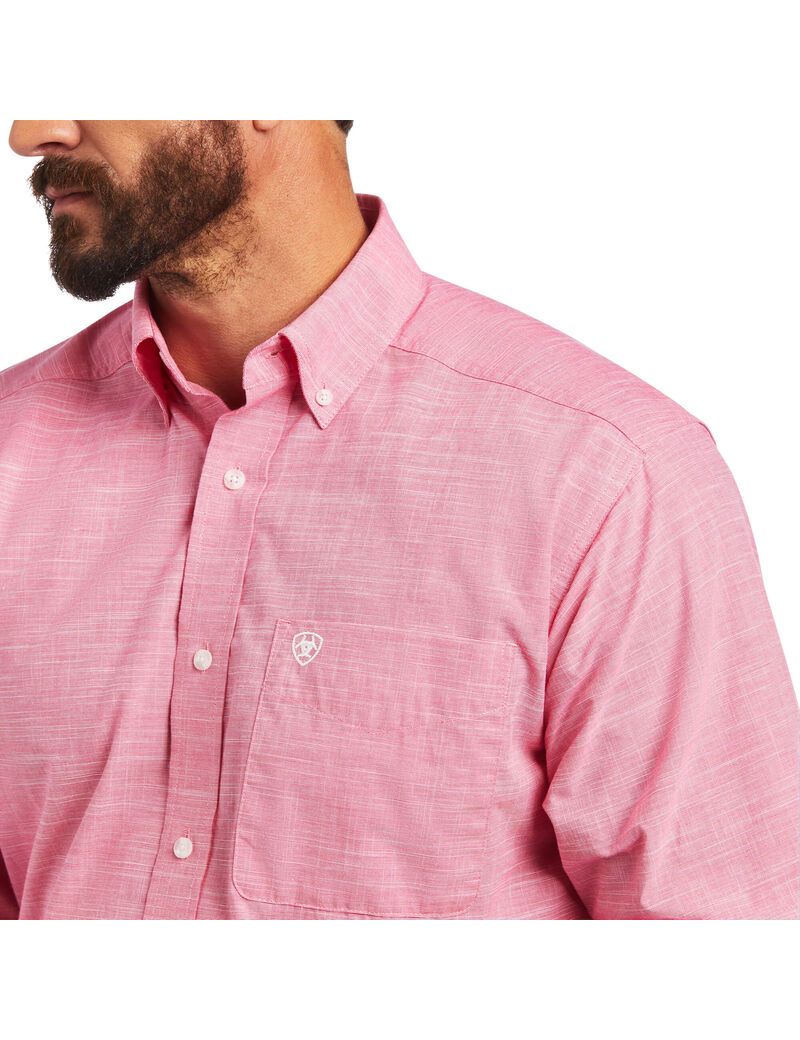 Ariat Solid Slub Classic Fit Shirt Bright Rose | FRIUJX-651