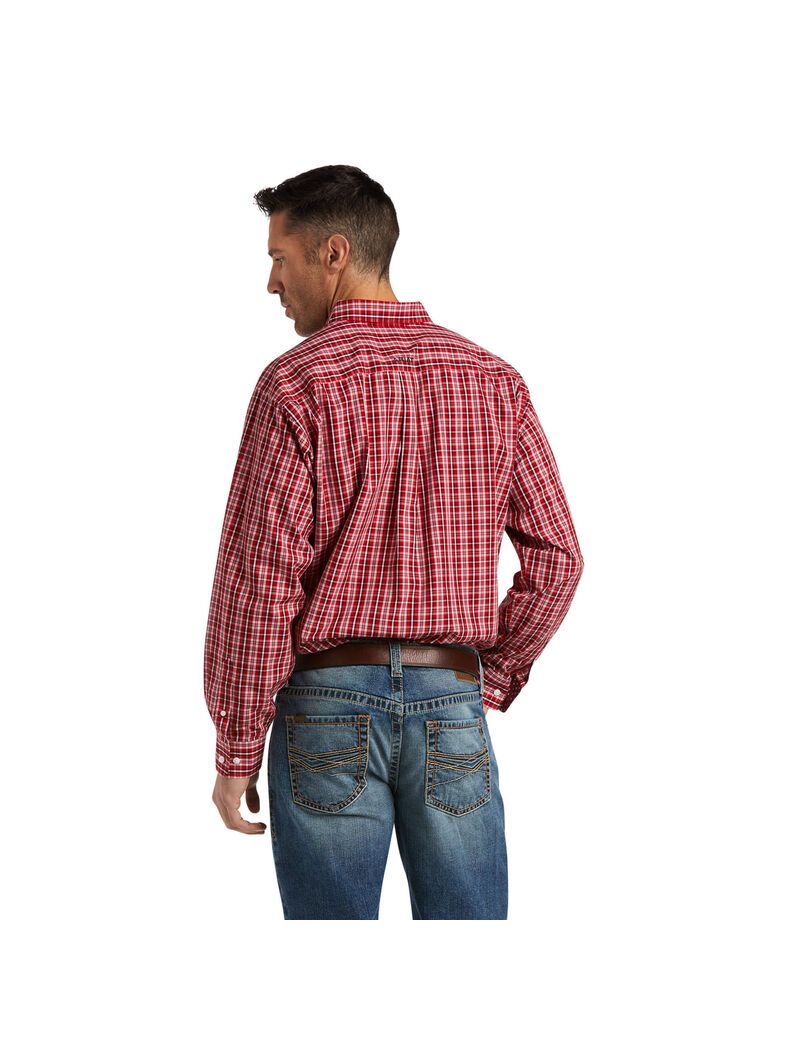 Ariat Wrinkle Free Ace Classic Fit Shirt Holly Berry | EVOZLY-720